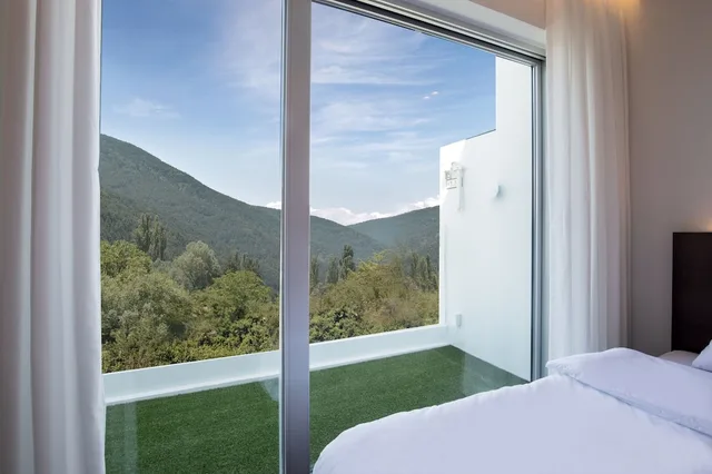 Cove, Suite, Mountain View, Terrace، La Terrace Resort 2/3