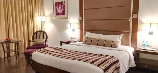 غرفة كلوب، Royal Orchid Central Pune 5/10