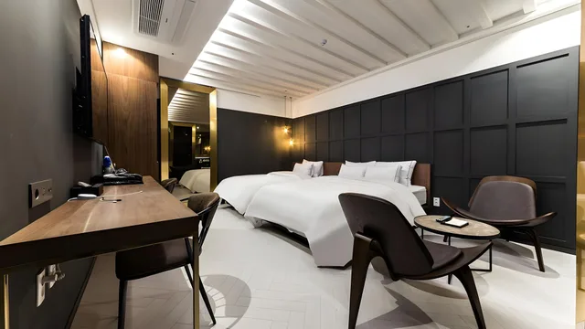 Deluxe, 2 Beds, Yongin Astro Hotel 2/2