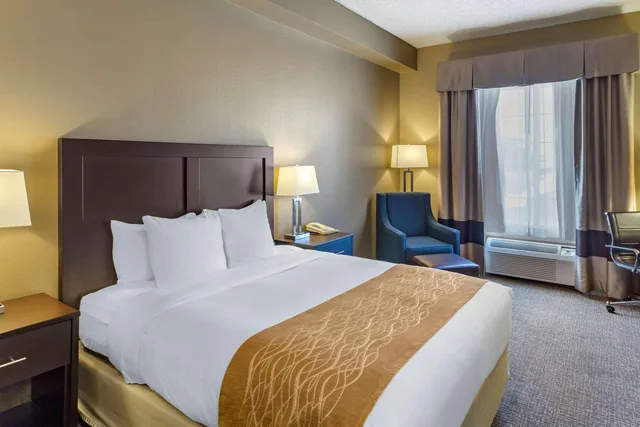 Upgrade, Queen Bed، Comfort Inn Evanston I-80 2/3