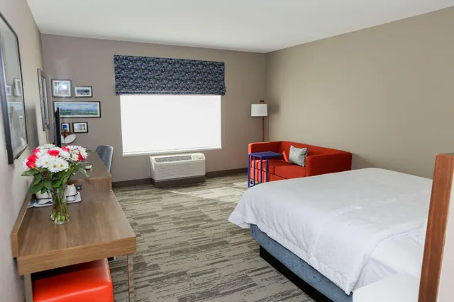 غرفة بسرير مزدوج، Hampton Inn and Suites Lafayette Medical Center CO 2/4