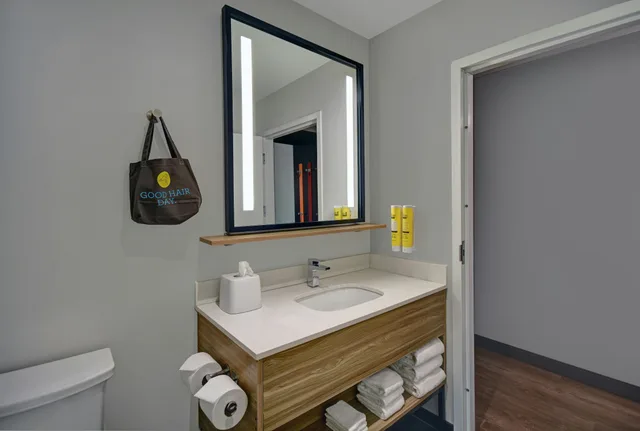 غرفة بسريرين كوين، Tru By Hilton Troy Detroit 4/5