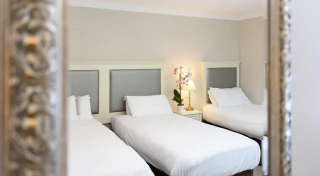 غرفة ثلاثية، Dooleys Hotel Waterford City 9/10