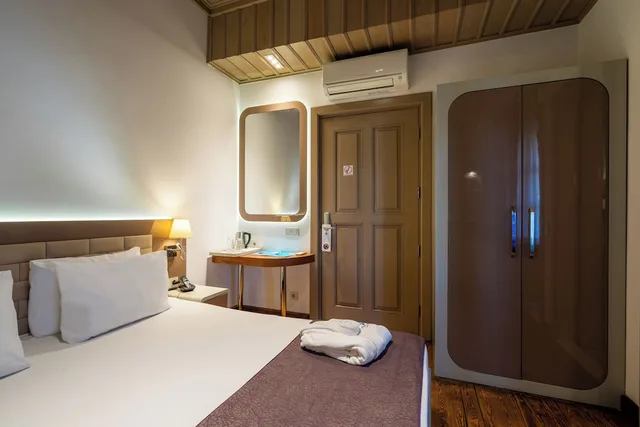1 Bedroom, Economy, Family, 1 Double and 1 Single Bed, Murphy Bed, Puding Hotel 3/4