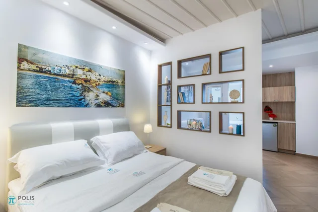 Superior, Suite, Hot Tub, Polis of Naxos 3/10