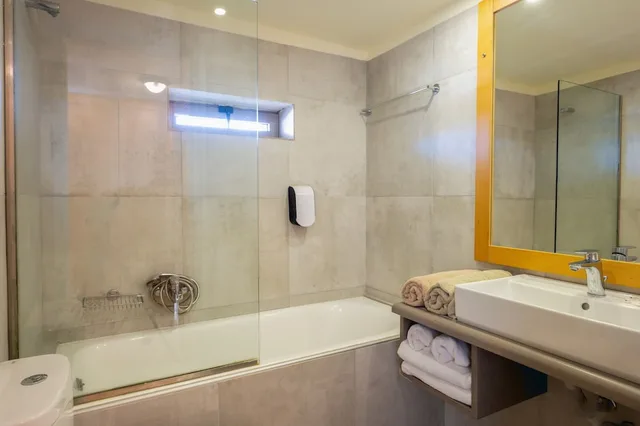 Bungalow, Twin Beds, Lateral Inland or Side Sea View، Ariadne Beach - Adults Only 8/8