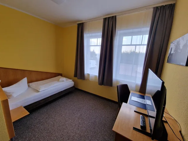 غرفة مفردة، Hotel A2 1/7