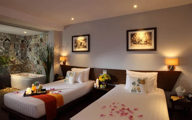 Serene, Standard, Twin Beds, No Window، Silverland Sakyo Hotel 5/10