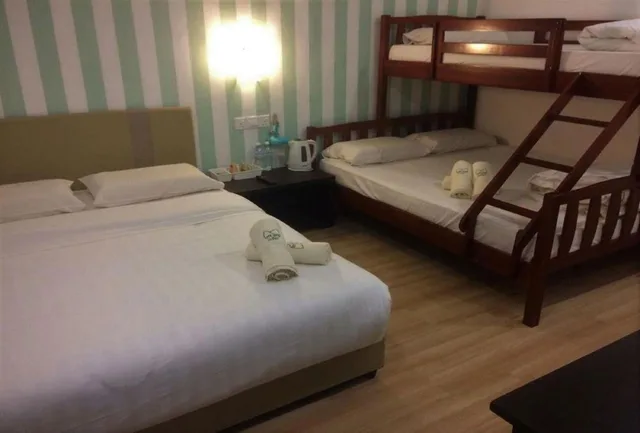 Family, 2 Queen Beds, No Window، Sun Inns Hotel Ayer Keroh 1/1