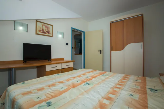 شقة بإطلالة على البحر بغرفتي نوم، Royal Bay 7/10