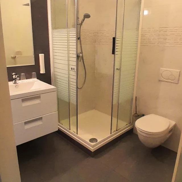 غرفة قياسية بسرير فردي، Hotel Taormina Brussels Airport 7/9
