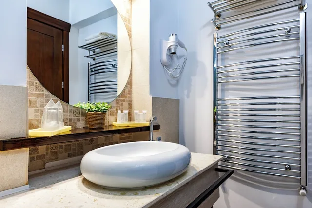 Basic, Twin Beds, No Window، La Strada Boutique Villa 7/8