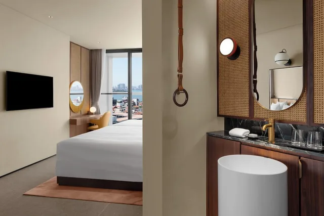 Superior, Twin Beds, Convertible Double Bed، L7 West Lake Hanoi by Lotte 3/4
