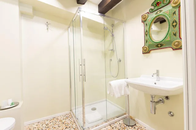 جناح جونيور، Granda Sweet Suites 2/2