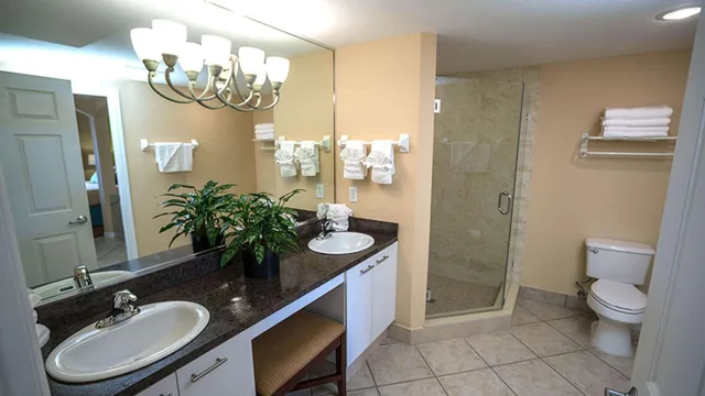 جناح بسرير كينج وسرير كوين بغرفتي نوم، Vacation Village At Weston 10/10