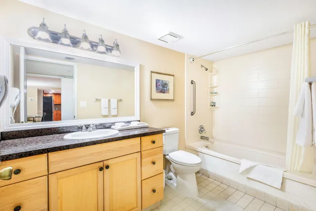 3 Bedrooms, Suite, Laundry، Vacation Village At Bonaventure 8/10