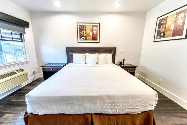 غرفة بسرير كينج، Monterey Surf Inn 2/5