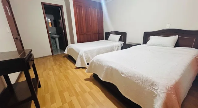 Room, Twin Beds, Internacional El Nogal Ipiales 2/2