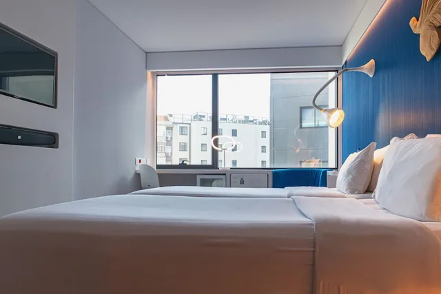 Cool, Twin Beds، EVOLUTION LISBOA HOTEL 4/10