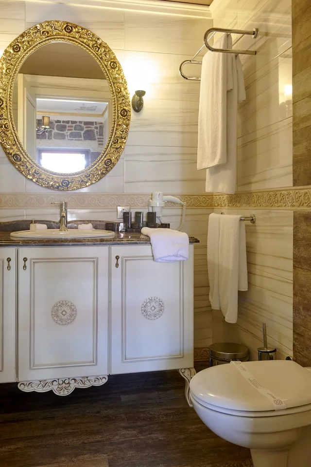 غرفة ديلوكس بسرير مزدوج، L'agora Old Town Hotel & Bazaar 2/2