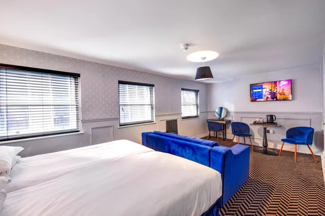 غرفة بسرير مزدوج أو سريرين منفصلين، Lock & Key Hotel 1/10
