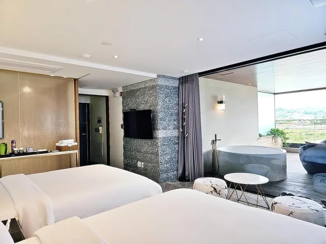 غرفة بسريرين منفصلين بإطلالة، Hotel Gite 9/10