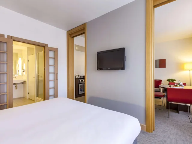 Superior, Suite, Queen Bed, Novotel Kayseri 1/4