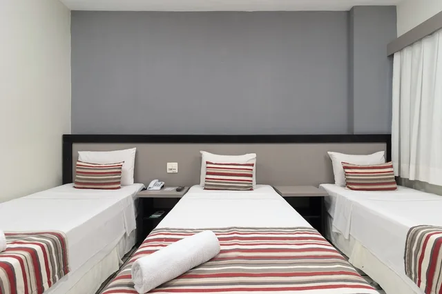 غرفة قياسية ثلاثية بثلاثة أسرّة، Hotel Nacional Inn Recife Aeroporto 5/8