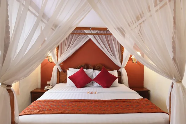 2 Bedrooms, Downstairs, Family, Villa, 1 Double and 1 Single Bed، Puri Dewa Bharata Hotel and Villas 6/10