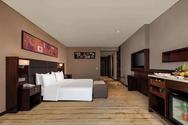 غرفة بسرير كينج للمدخنين لذوي الإعاقة، Wyndham Putian Downtown 2/4
