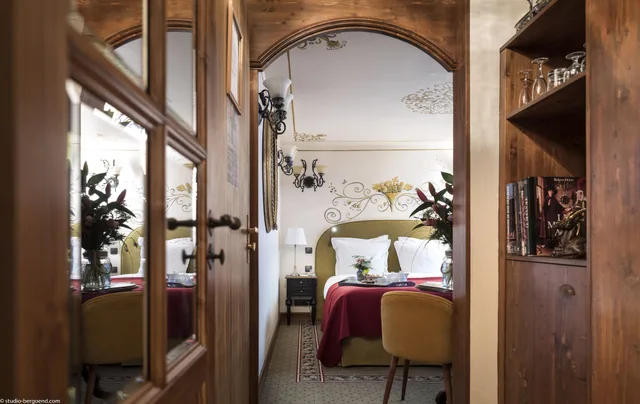 Northern, Queen Bed، Hotel de la Loze 5/5