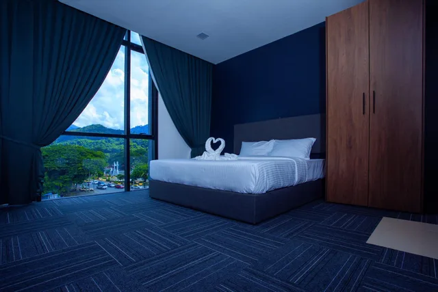 غرفة تنفيذية، WE Hotel 6/10