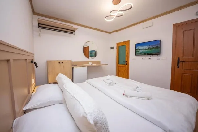 Bed and Breakfast Kotoni، جيروكاسترا 5/35