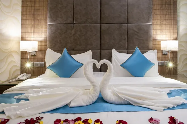 غرفة بسريرين منفصلين، Y Platinum Hotel 3/4