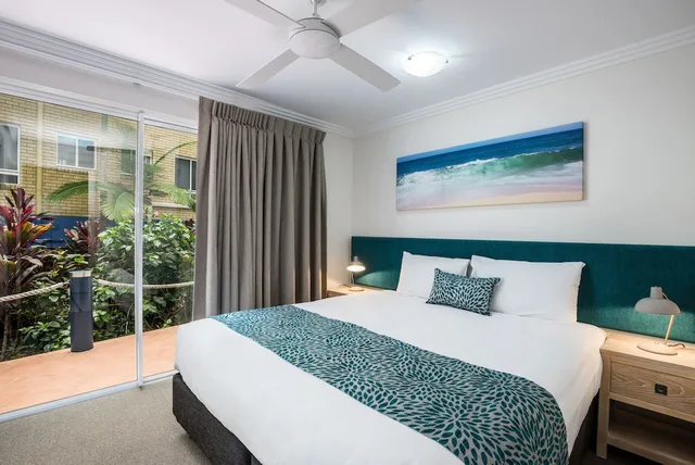 شقة سوبيريور بسريرين كوين بغرفتي نوم بإطلالة جزئية على البحر، Watermark Resort 2/6