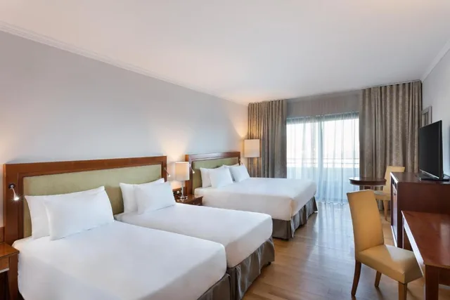 غرفة عائلية، Radisson Blu Resort Malta St Julians 2/3