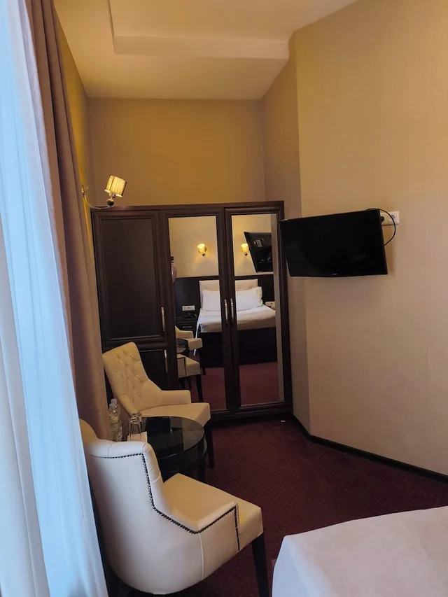 غرفة كومفورت مفردة بسرير كوين، Marionn Hotel 5/7