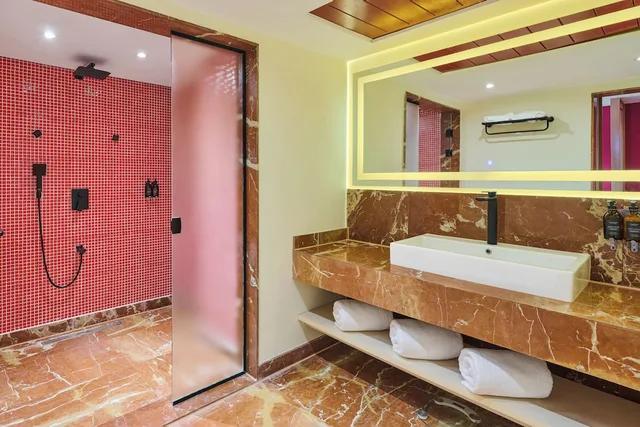 Art, Luxury, Suite، Steigenberger ALDAU Beach Hotel 1/2