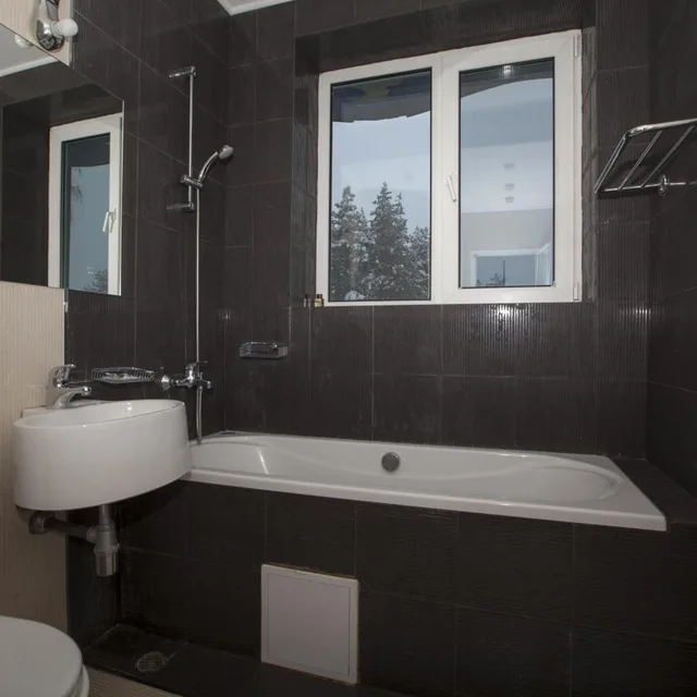 جناح بإطلالة على الجبل بشرفة، Family Hotel Saint George 6/6