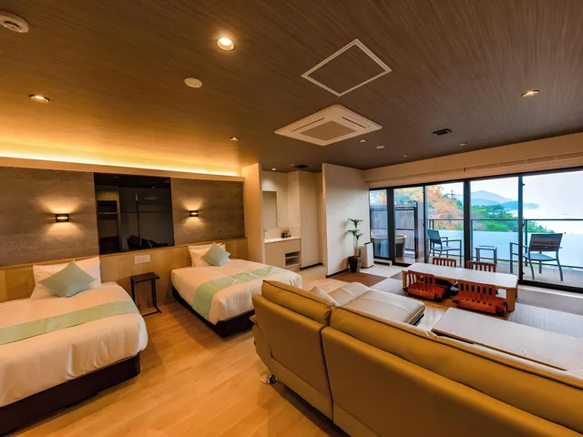 Japanese Western, Japanese, Modern, 2 Futon Beds, Outdoor Bath، Livemax Resort Miyahama Onsen Ocean 1/1