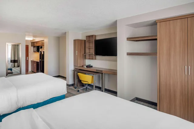 Efficiency, Suite, 2 Queen Beds، MainStay Suites Coeur d Alene, ID 4/6