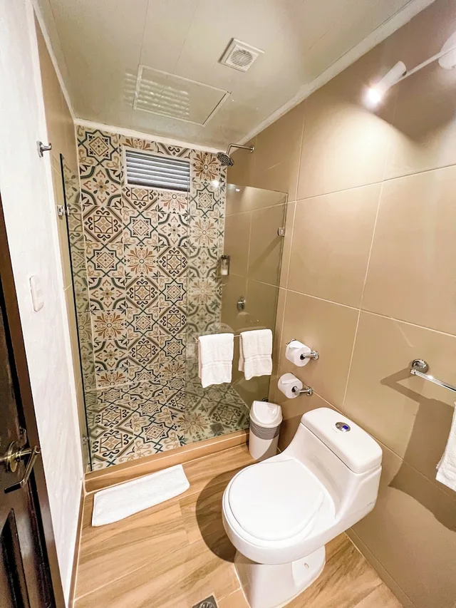 غرفة سوبيريور رباعية بسريرين مزدوجين، Hotel Salento Real Eje Cafetero 8/9
