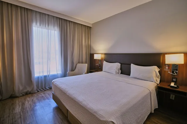 غرفة قياسية بسرير كينج، Intercity Porto Maravilha 3/10