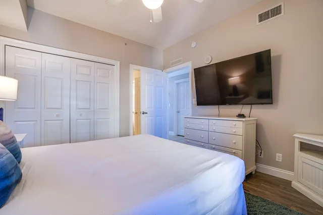 شقة سكنية بسرير كينج وسرير كوين بإطلالة على البحر بـ3 غرف نوم مع أريكة، Calypso Beach Resort By Panhandle Getaways 2/10