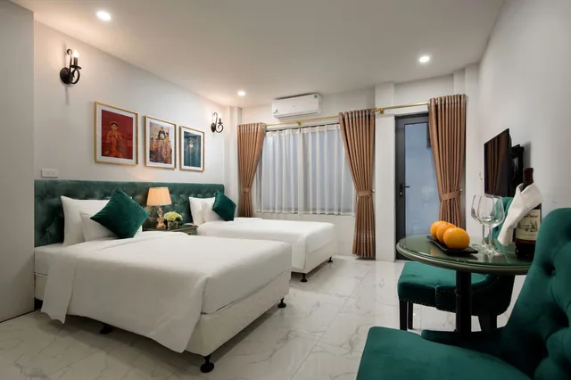 غرفة ديلوكس بسريرين منفصلين بإطلالة على الفناء، Hanoi Gatsby Hotel 2/5