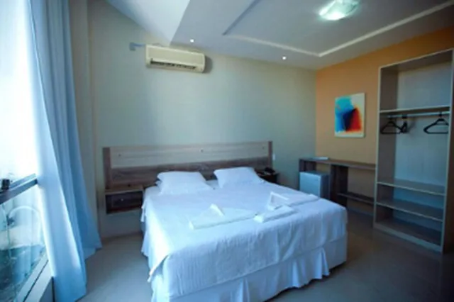 جناح جونيور، Barrudada Tropical Hotel 2/5