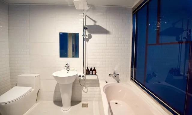 Deluxe, Queen Bed, No Parking، Hermes Hotel 7/8