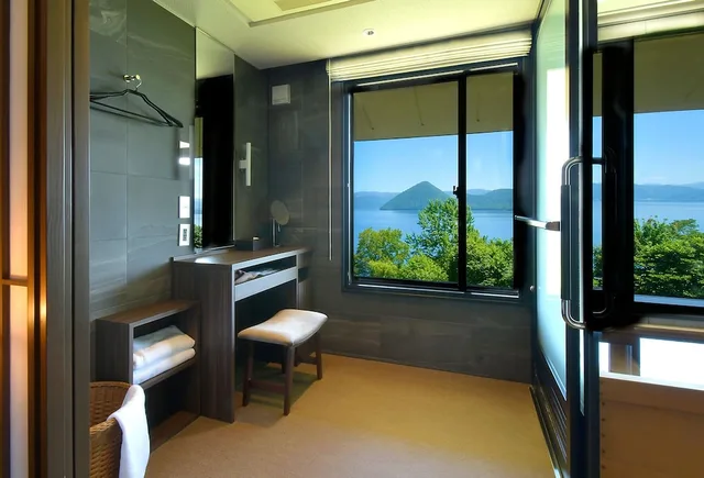 Exective Twin Room with Cypress Onsen View Bath Non Smoking, Hotel Premium Lake Toya 10/10