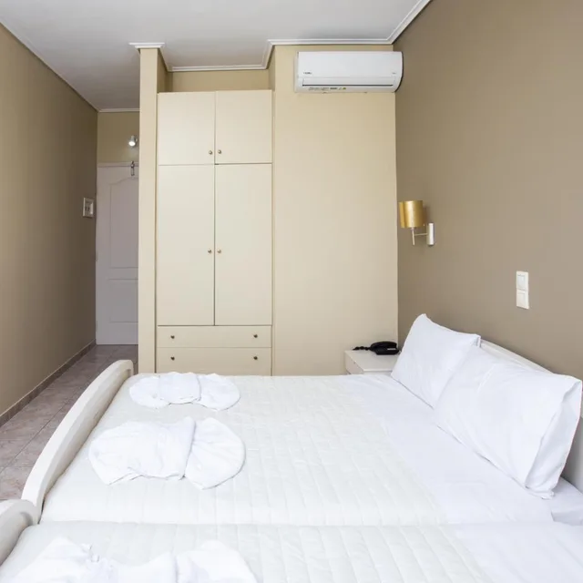 غرفة عائلية، Hotel Venetia 4/8