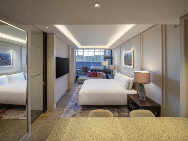 Suite, King Bed, Pool Side, The Ambassador Seoul - A Pullman Hotel 5/7